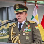 Emiten orden de aprehensión contra el capitán que no reportó el caso maletas