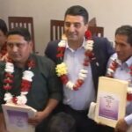 Alcaldía de Tarija entrega siete planimetrías que beneficiarán a 187 familias